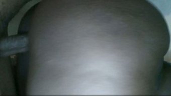 Solo Si Mi Esposa Supiera Que Filmé El Culazo De La Vecina Casada.