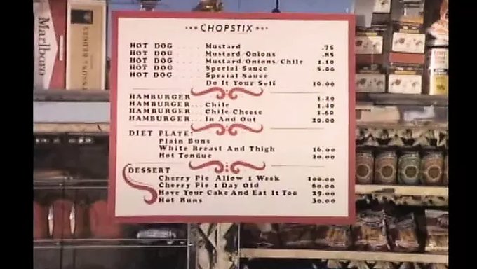 El Clásico Retro De Dorothy Lemay: Serena En "Chopstix"