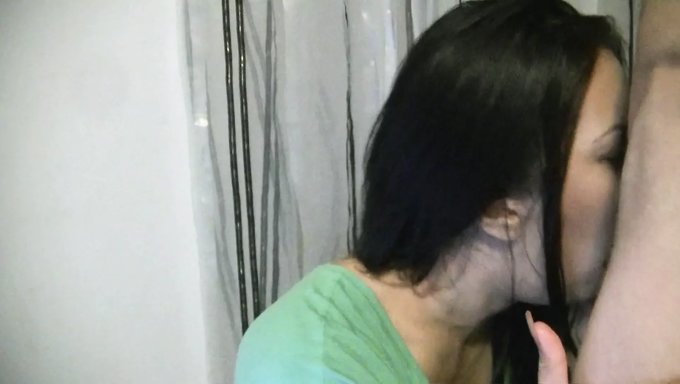 La Pasión De Laura Por El Esperma En Videos Hd