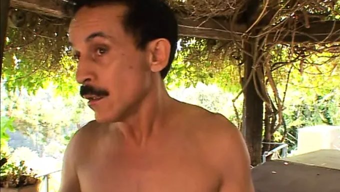 ¡esta Chica Americana Recibe Una Corrida Anal Y Facial En Una Escena De Sexo Al Aire Libre! ¡no Te Pierdas Esta Escena Caliente!