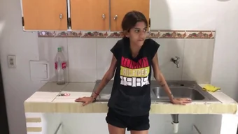 La Hermosa...