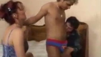 Chico Sin ...