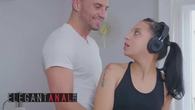 Francés Anal - Mañana Con Mathilde Ramos Y Stirling Cooper