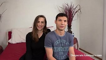 Pareja Her...